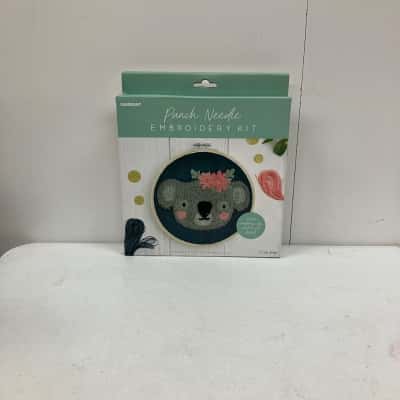 Kaisercraft Punch Needle Embroidery Kit