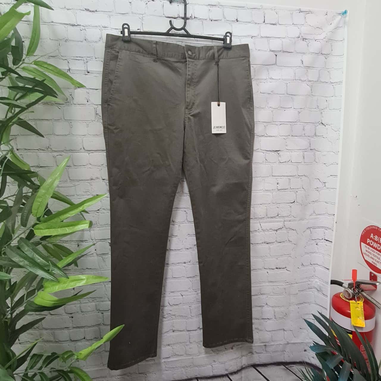 Jeanswest Mens Size 36 Khaki Pants