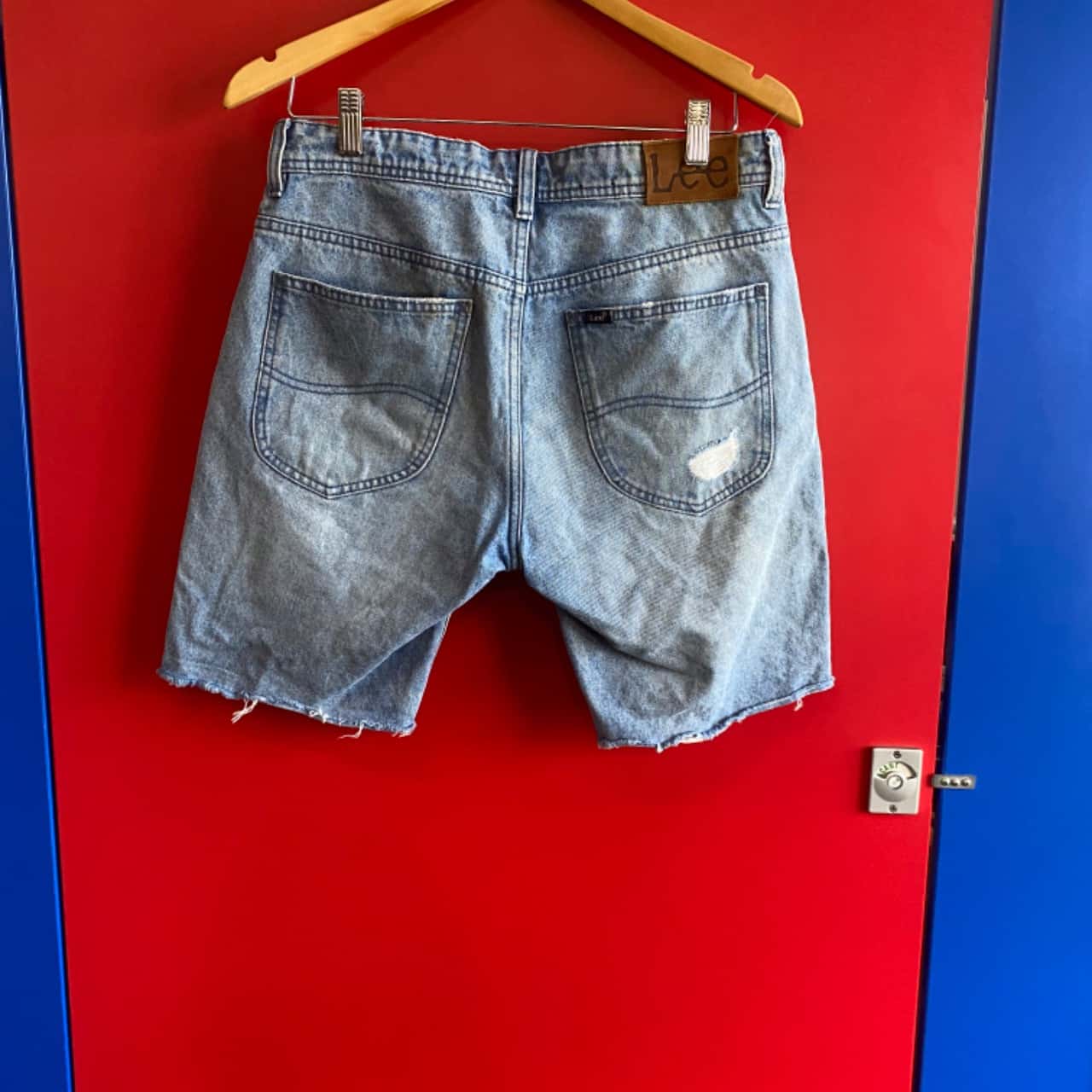 Lee Mens Size 30 Blue denim shorts