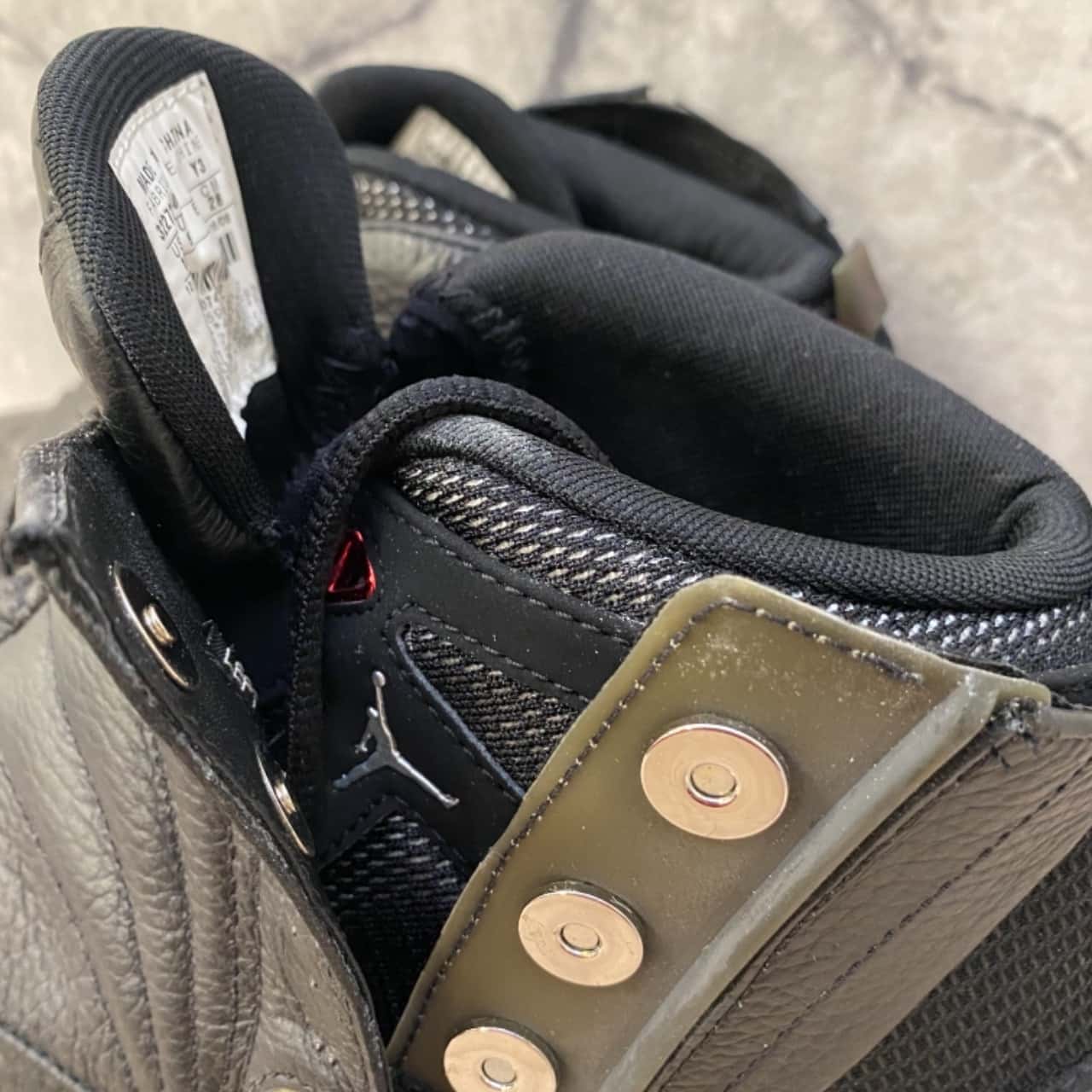 air jordan 16 black red