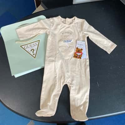 Guess Kids Size 0-3m Onesie Beige 