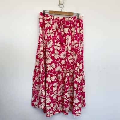 New U Collection Pink Floral Maxi Skirt  Size 18