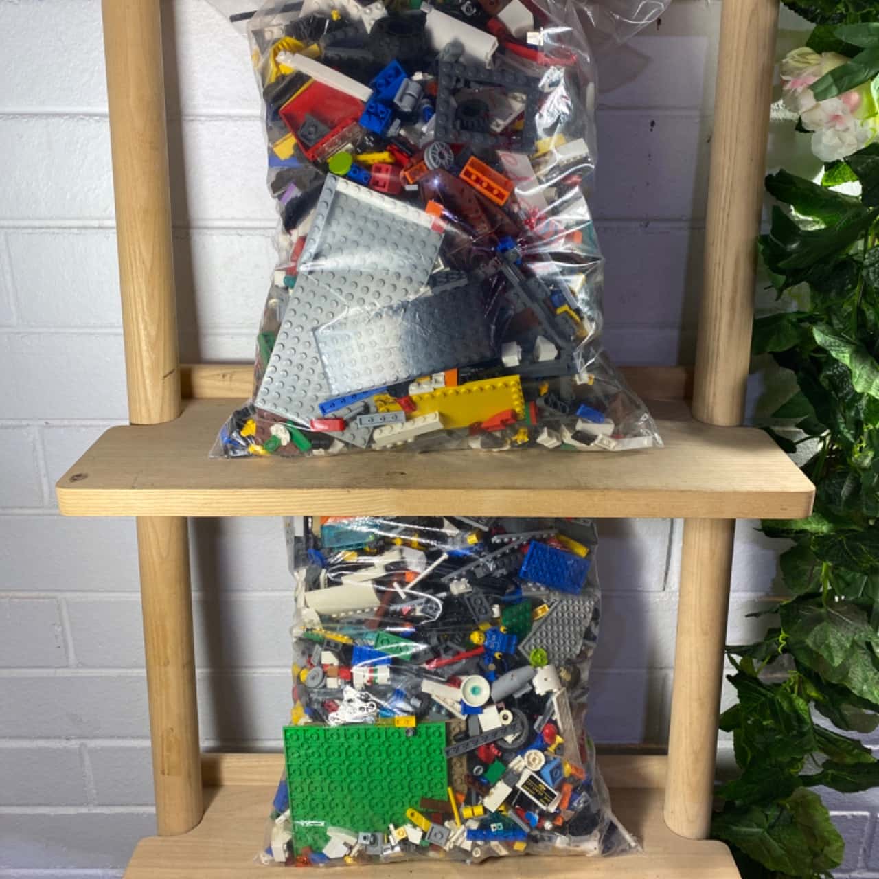 2.5 Kg Bags of LEGO(s)