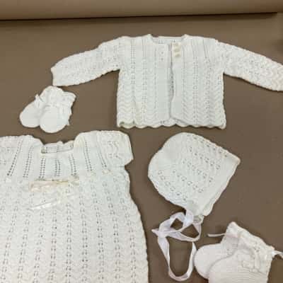 Absolutely gorgeous, HAND KNITTED baby clothes, approximately size one.