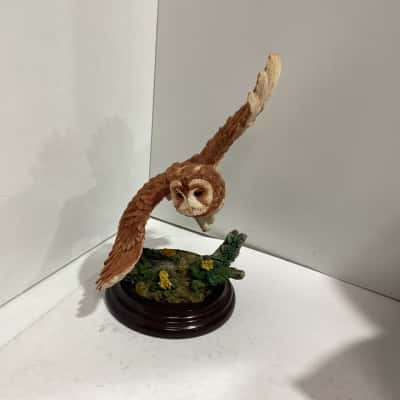 Country Artist Tawny Owl in flight figurine