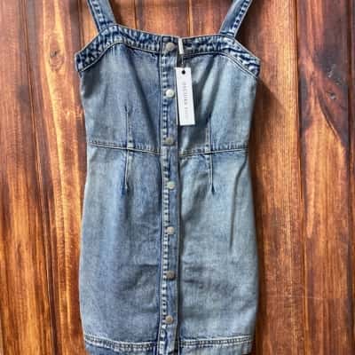 Decjuba Kids  denim dress Size 14 new 