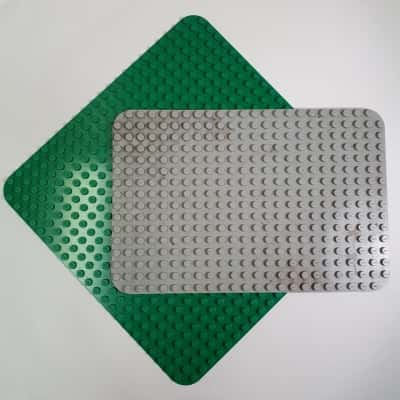 2 x Lego Duplo Base Plates