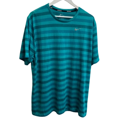 Nike Running Mens Size XXL Short Sleeve T-shirt Coral / Green / Striped 