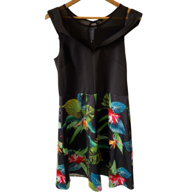 Crossroads Womens Size 12 Fit & Flare Bardot Dress Palm Print