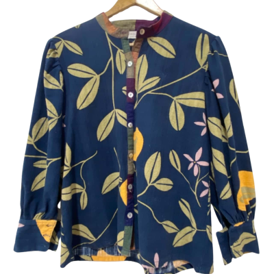  Womens  Size M 3/4 Sleeve Top / Floral Top Blue / Floral 