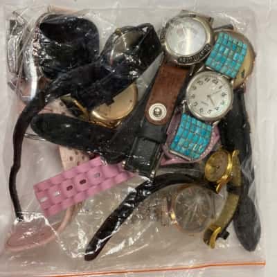 Bag of watches for repair/ spare parts 