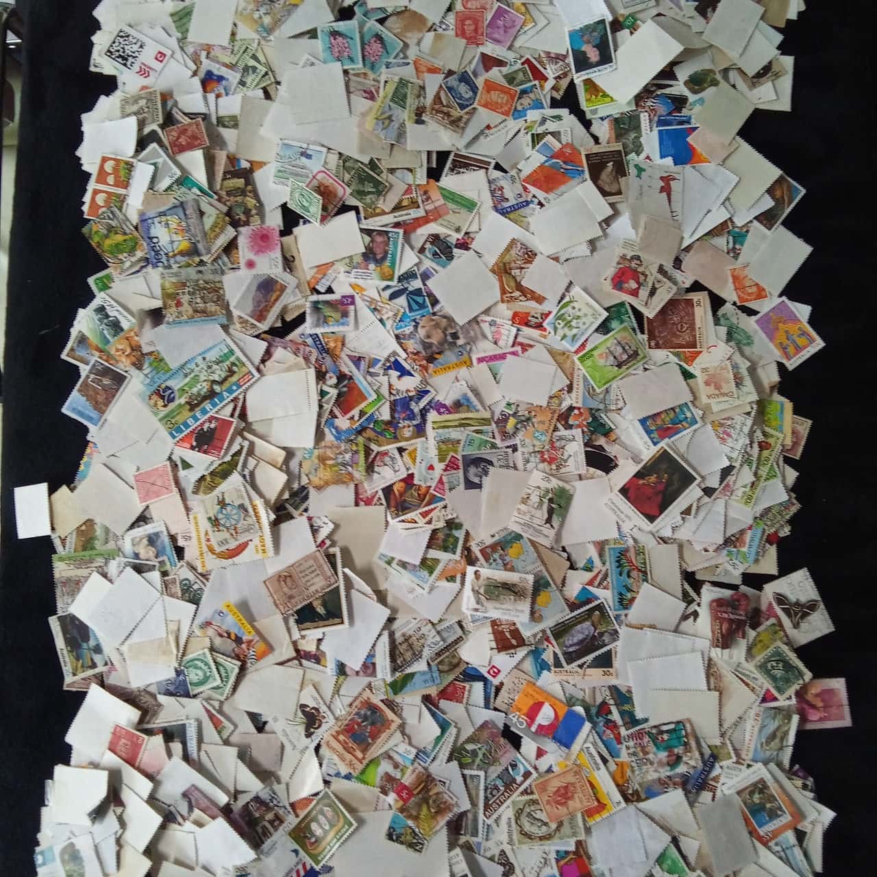 250 Grams Of Mixed World And Australian Stamps Off Paper So The Weight