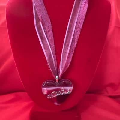  Women's Heart Shape Resin Pendant Necklace featuring Glitter & Swirls