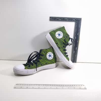 Converse Unisex Size 5W  /  7M Sneakers High Top Green Black 