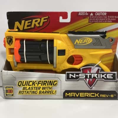 Hasbro nerf N-Strike maverick REV-6 revolver toy