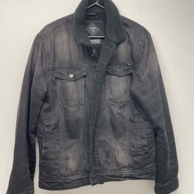 Men’s super dry denim jacket with fur lining