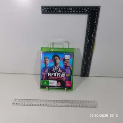 Xbox One FIFA 19 Game PreOwned 