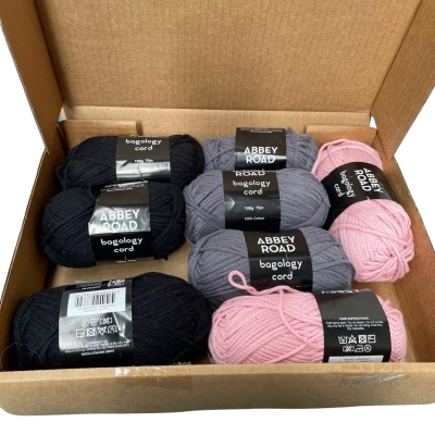 Abbey Road Bagology Cord. 100g x 8 balls.