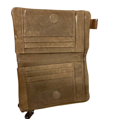 Rugged Hide Women's Leather Tan Wallet (RRP est. $110)