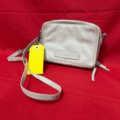 Ladies Elk Leather Crossbody Bag