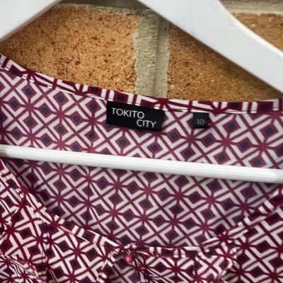 Tokito City Womens  Size 10 Shirt 