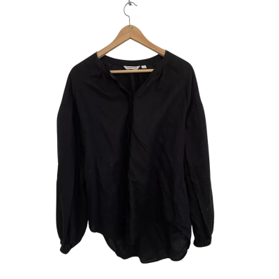 Country Road Womens  Size 12 Button Up Top / Long Sleeve Top Black  