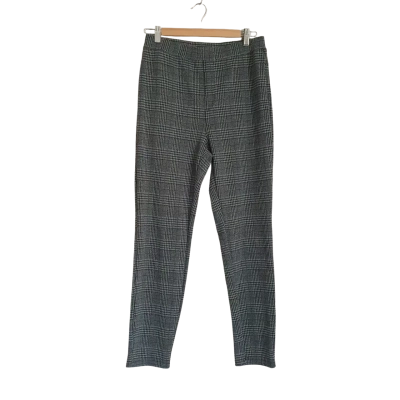Halara Womens  Size M Ankle Length Pants Black  / Checked BN