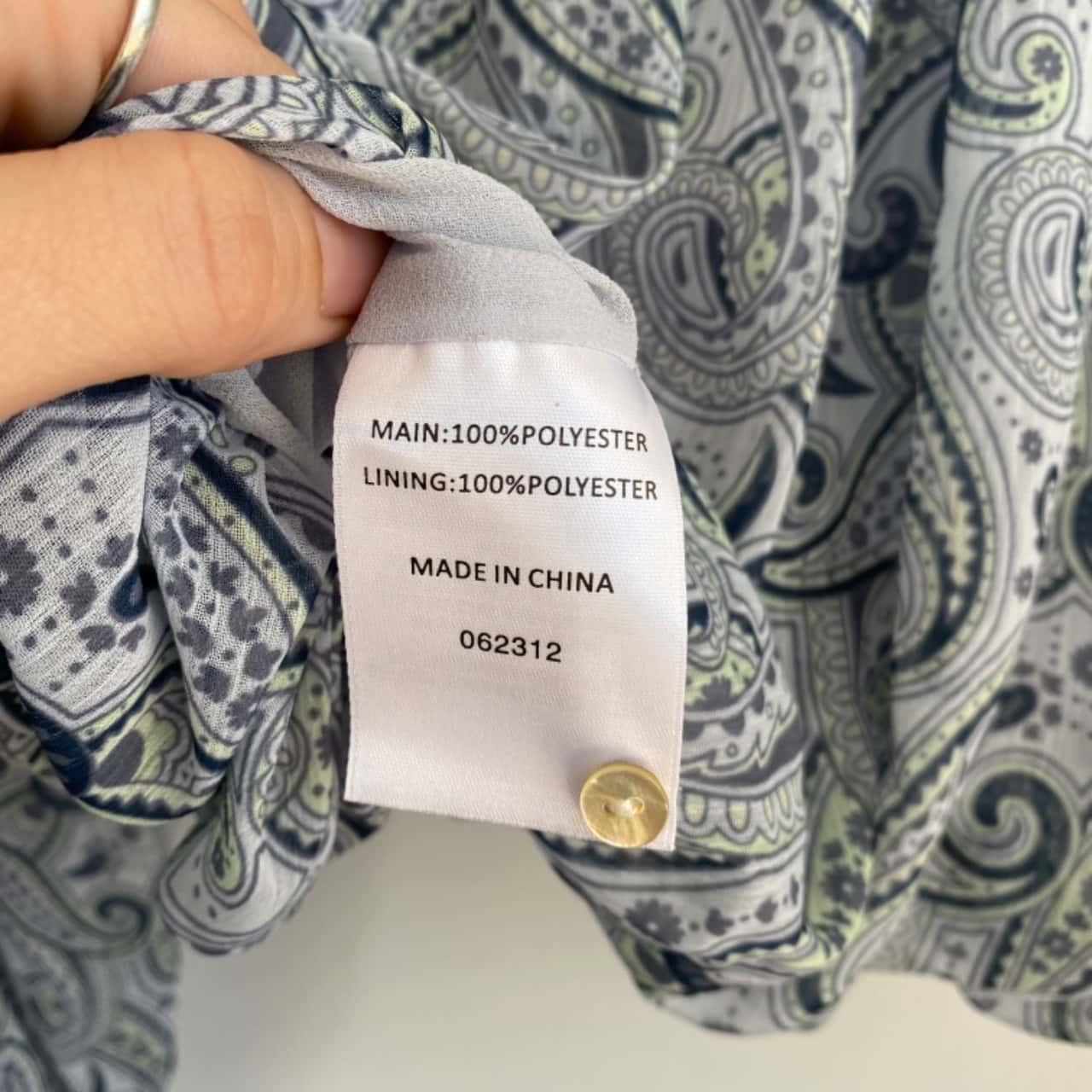 BNWT Sportsgirl Long Sleeve Crop Top Blue Paisley Size 6 / XS (s)