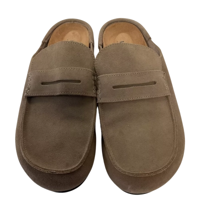 UGG Womens  Size 11 Flats Beige 
