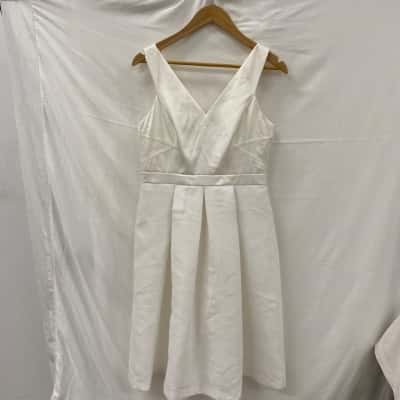 Forever New Womens  Size M Formal Dress White 