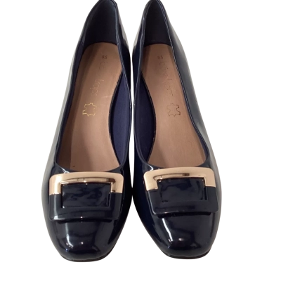  Bare Traps Womens  Size 9.5 Heels Black  