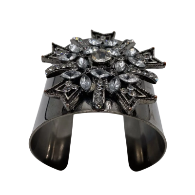  Women’s Cuff Bracelet Silver & crystals 