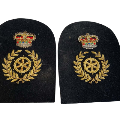 Navy coxswain collar- Chief Petty Officer set