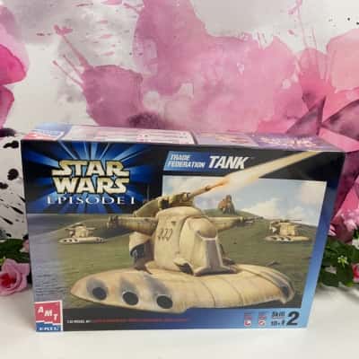 Brand new Star Wars Episode 1- Trade Federation Tank model kilt 