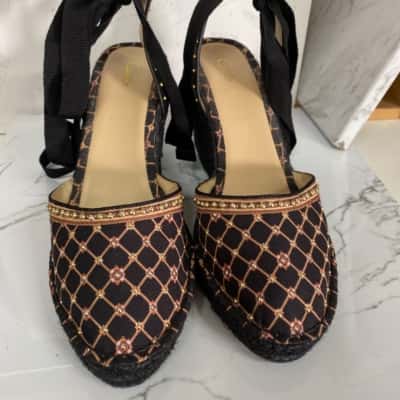 Camilla Womens  Size 41 Black  / Brown / Gold 