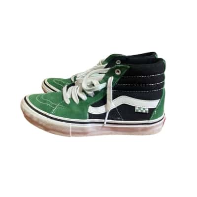 Vans Mens  Size 6 SK8 hi 