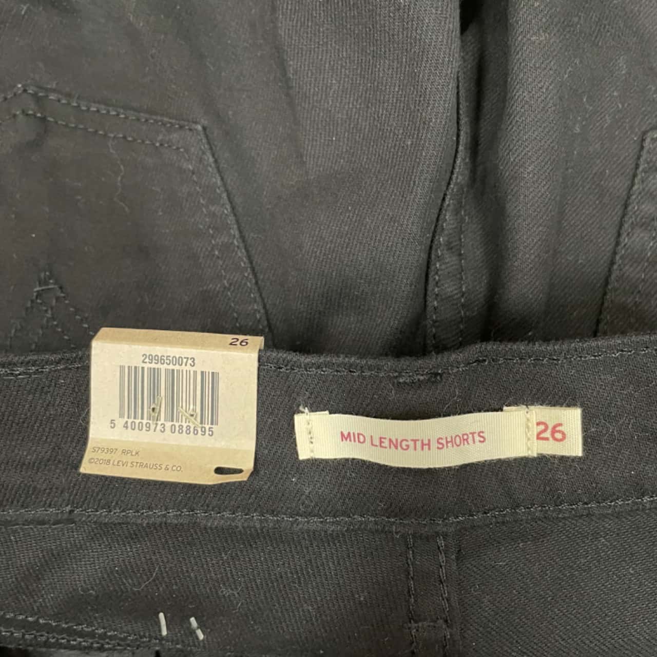 Levi's Womens Size 26 Denim Shorts Black (s)