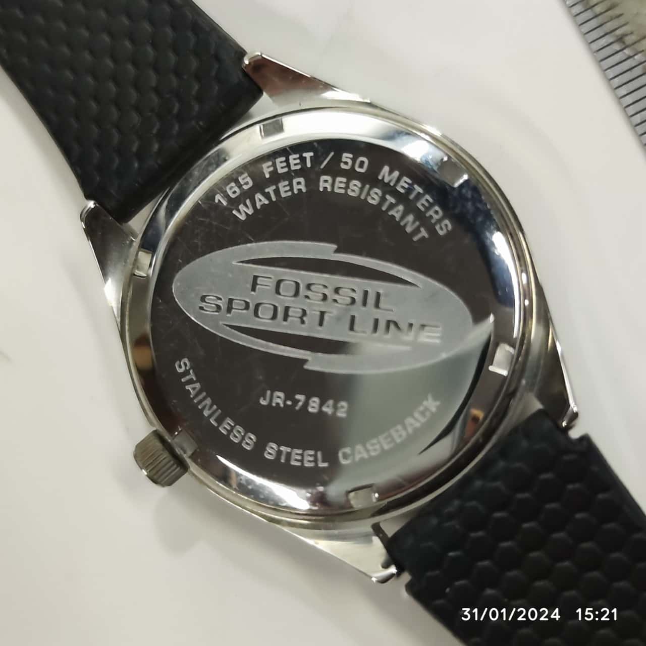 Mens Fossil Watch in Tin 1(s)
