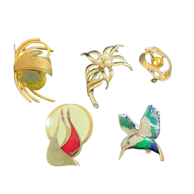  Womens Retro Brooch collection Cream / Gold- tone/Green / Pearl / Red / Yellow 