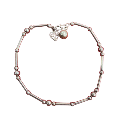  Womens Stirling silver 18cm Beaded Bracelet with 2 charms