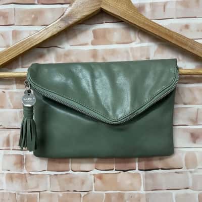  BARE leather Womens Clutch Purse