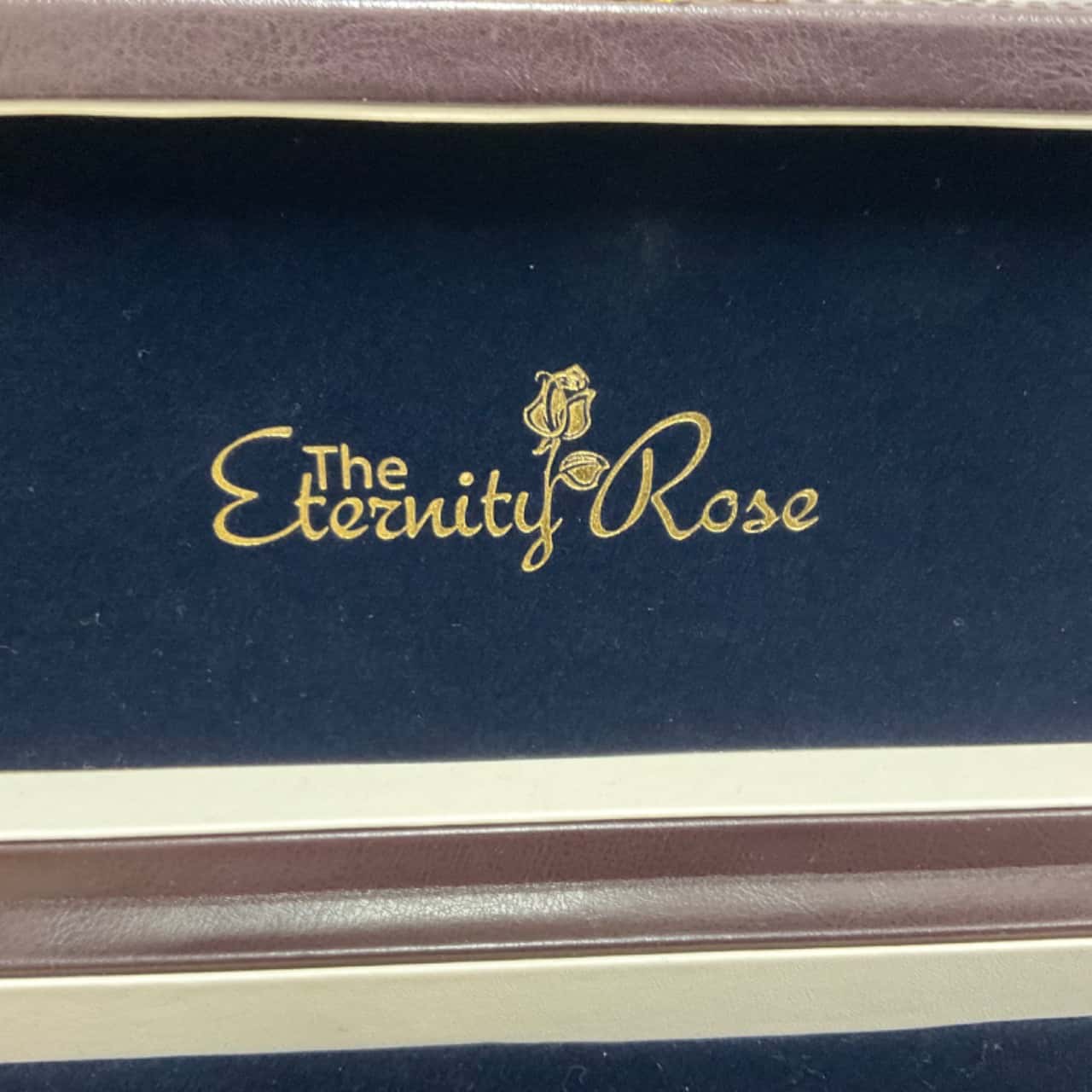 Eternity Roses Gold The Eternity Rose Dipped in Pure 24 karat gold 340x120(s) - Used As New ...