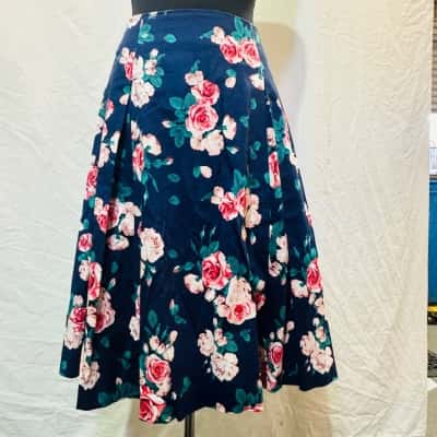 LAURA ASHLEY Size 12 Midi Skirt Floral 