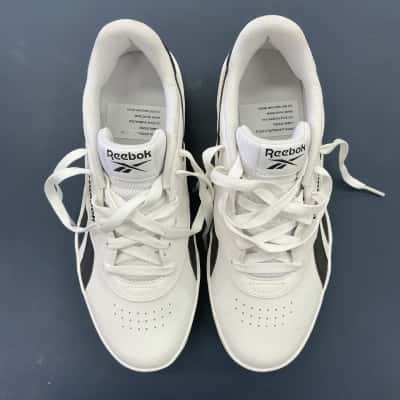 Reebok Womens  Size 8 Sneakers White 