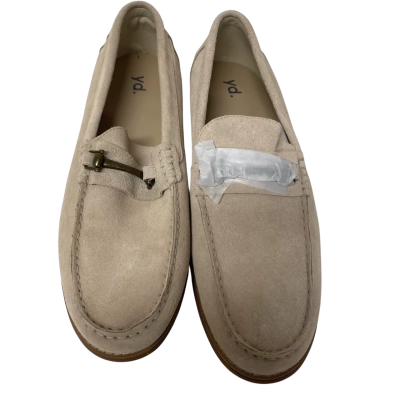 Yd. Mens  Size 10 / 11 Loafers Beige 