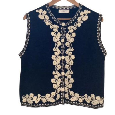 Axara Paris.  Vintage-Style Embroidered Knit Vest.  Size L 