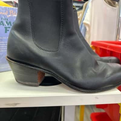  Mens Black  R M Williams 