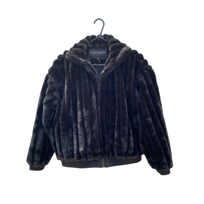 Womens Alexandra Australia Size S Winter Jacket Black