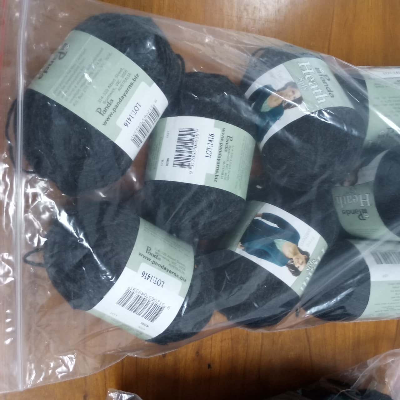 Panda Heath Yarn 1 bag 8 pack(s)