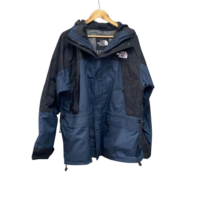 The North Face Mens  Size L Winter Jacket Black  / Blue 